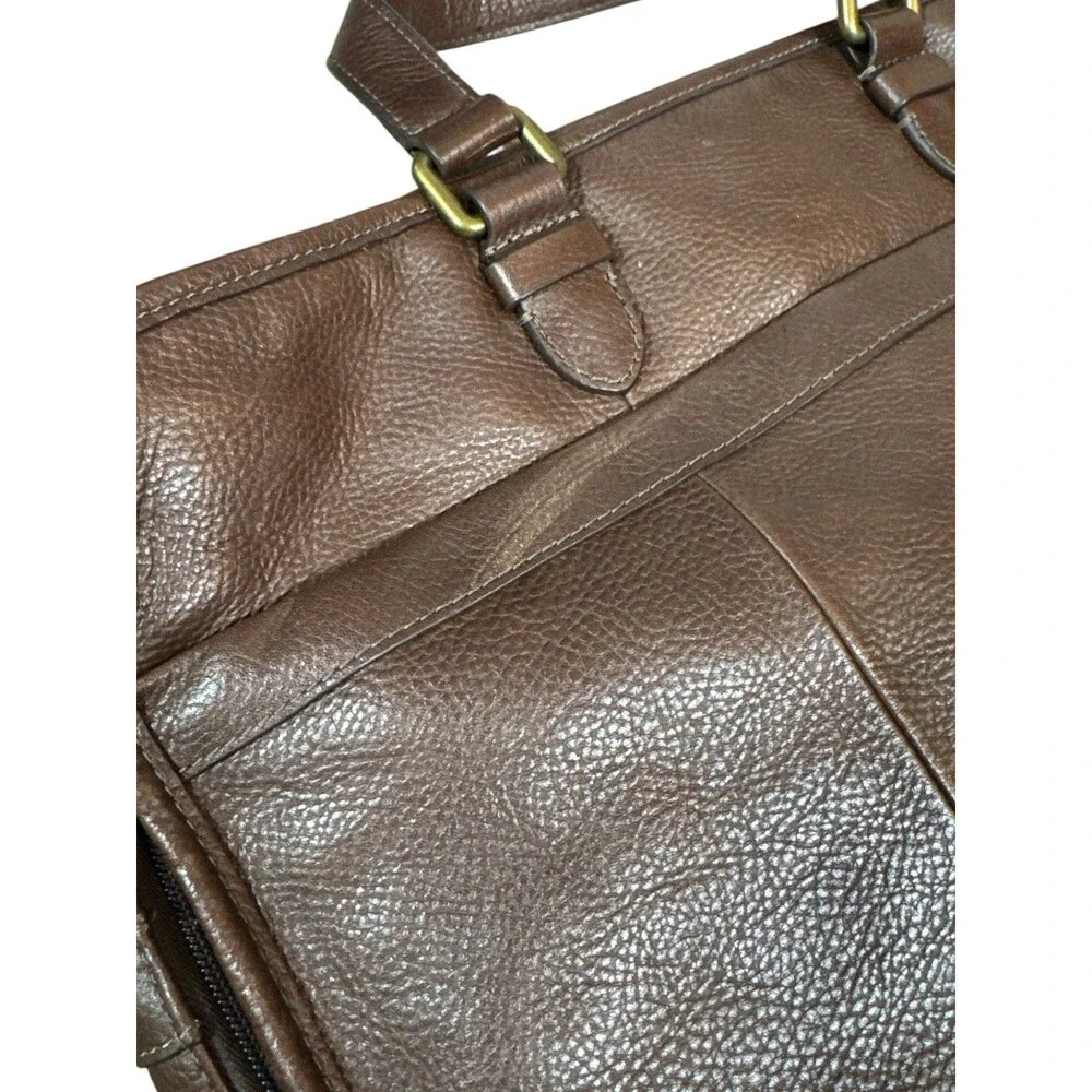 Fossil rich dark